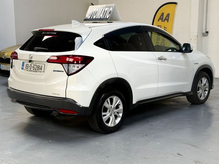 Honda Vezel 2015