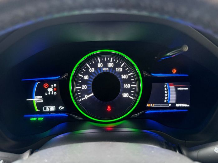 Honda Vezel 2015