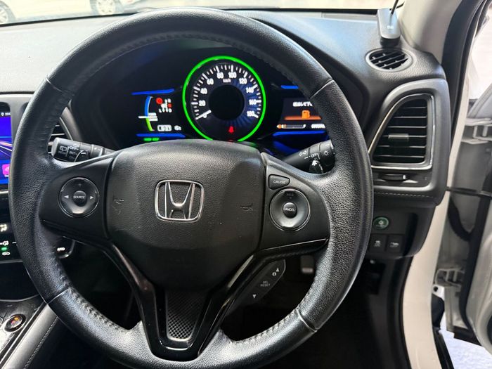 Honda Vezel 2015