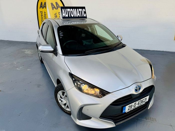 Toyota Yaris 2021