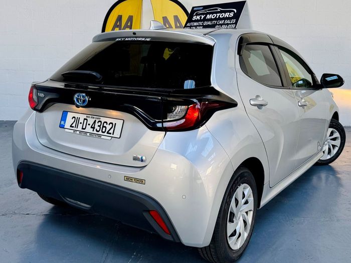 Toyota Yaris 2021