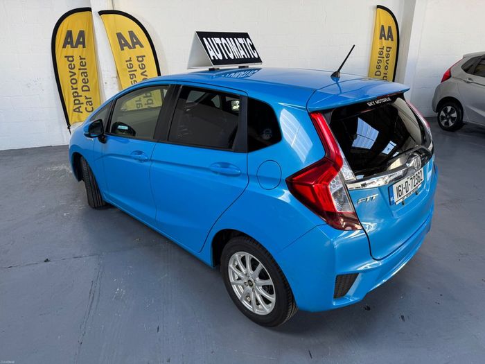 Honda Fit 2016