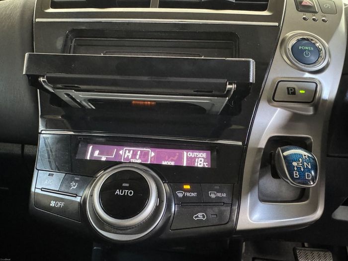 Toyota Prius 2016