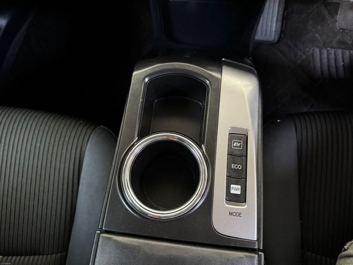 Toyota Prius 2016