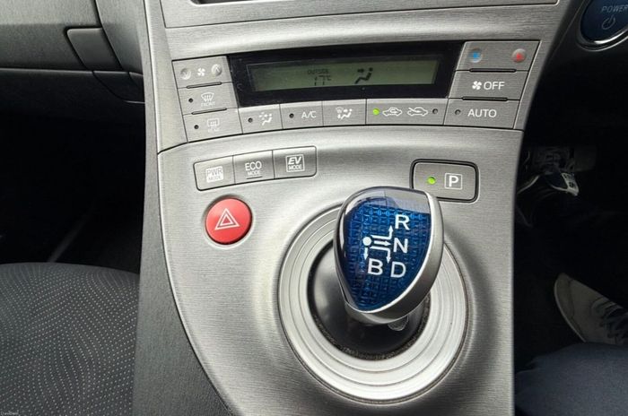 Toyota Prius 2015