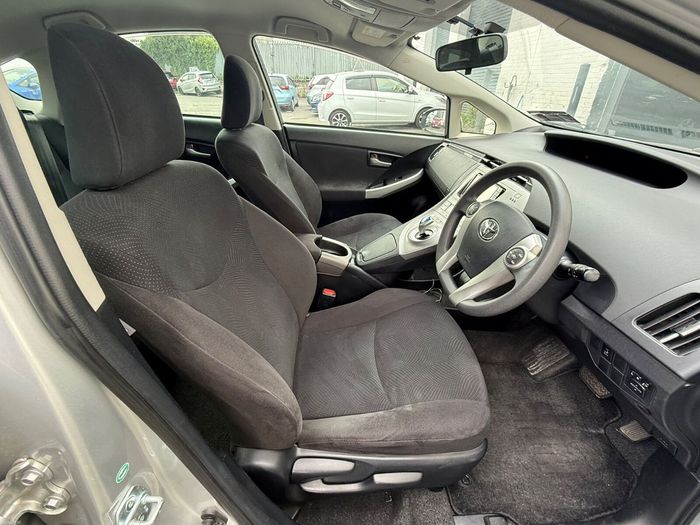 Toyota Prius 2015