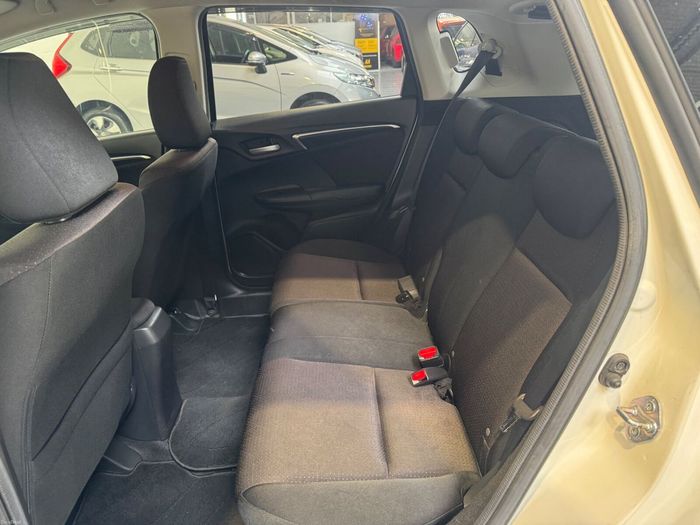 Honda Fit 2015