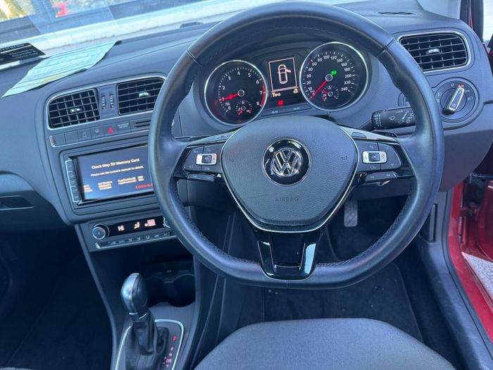 Volkswagen Polo 2015