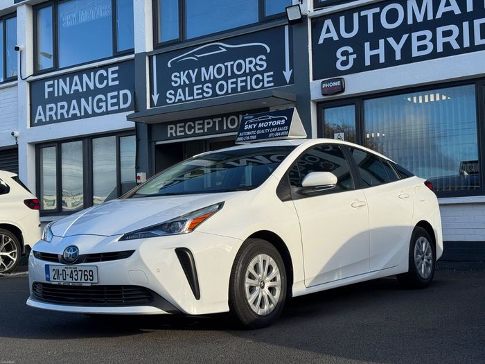 Toyota Prius 2021