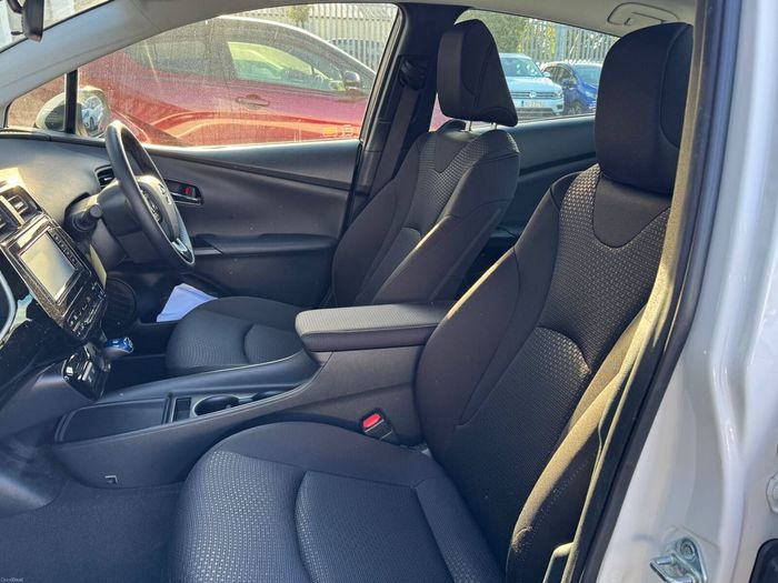Toyota Prius 2021