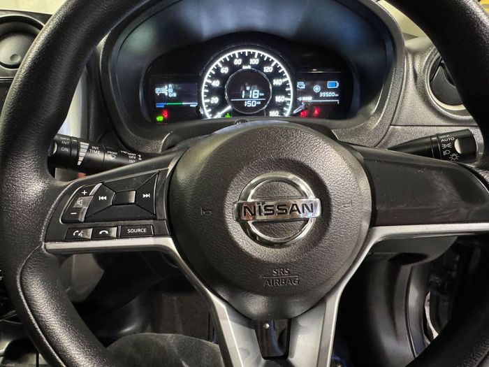 Nissan NOTE 2017