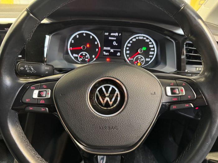Volkswagen Polo 2021