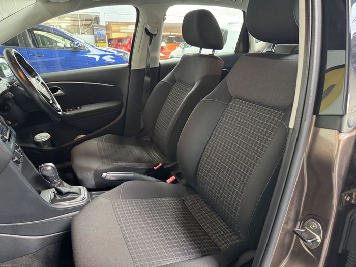 Volkswagen Polo 2015
