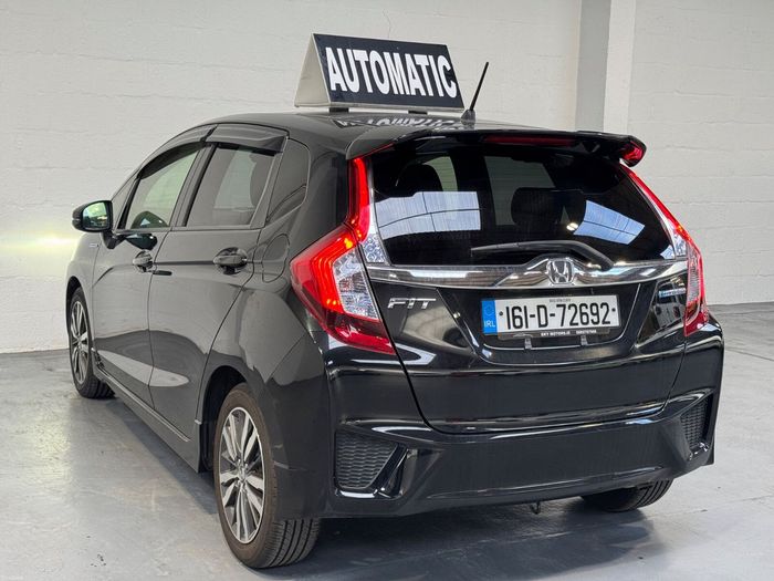 Honda Fit 2016