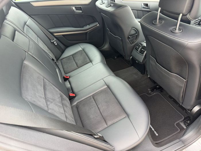 Mercedes-Benz E-Class 2009