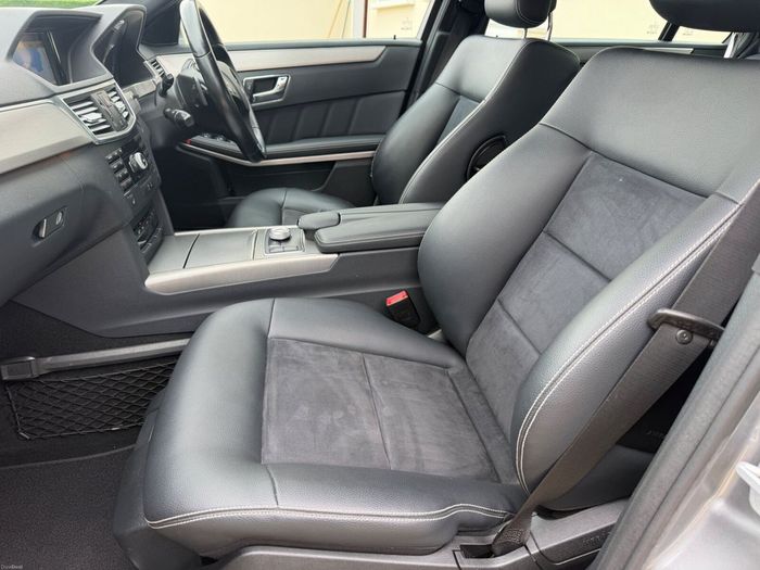 Mercedes-Benz E-Class 2009
