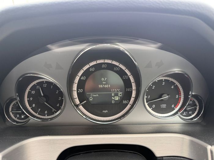 Mercedes-Benz E-Class 2009