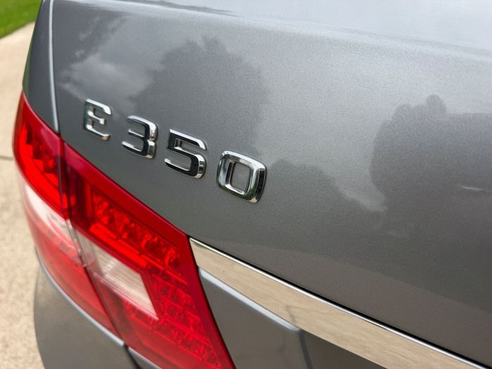 Mercedes-Benz E-Class 2009