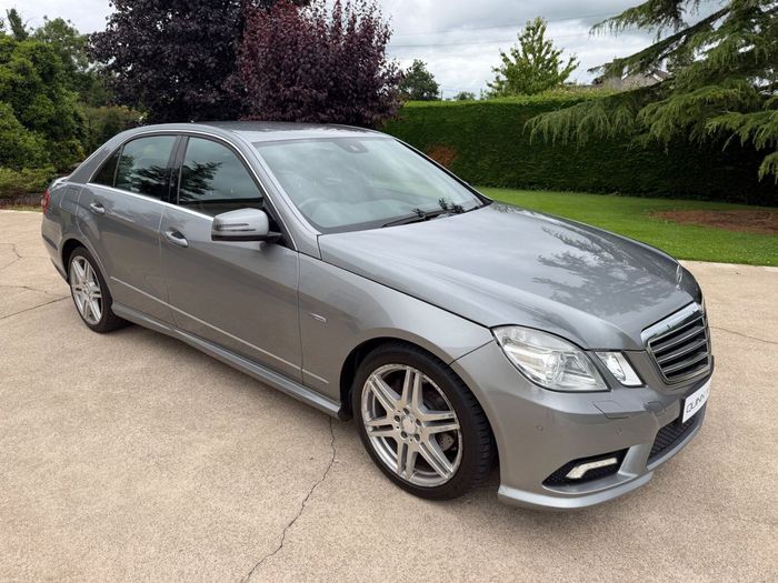 Mercedes-Benz E-Class 2009