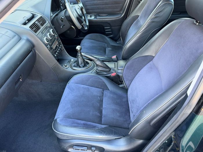 Lexus IS 2004