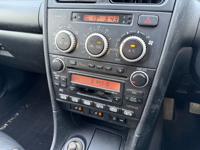 Lexus IS 2005