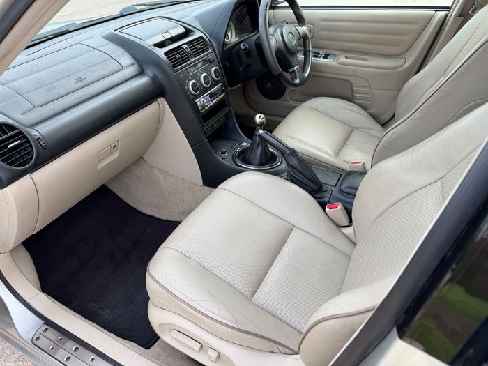 Lexus IS 2004