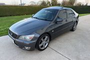 Lexus IS 2004