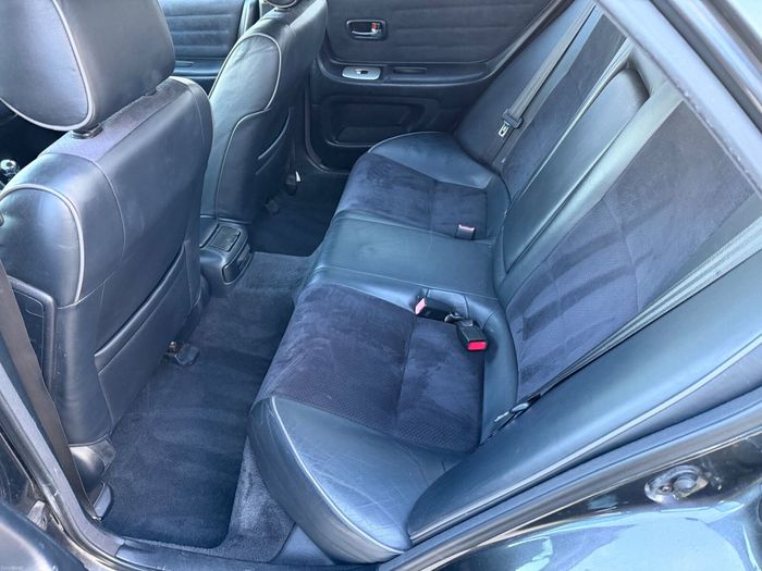 Lexus IS 2004