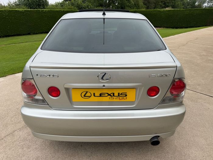 Lexus IS 2001