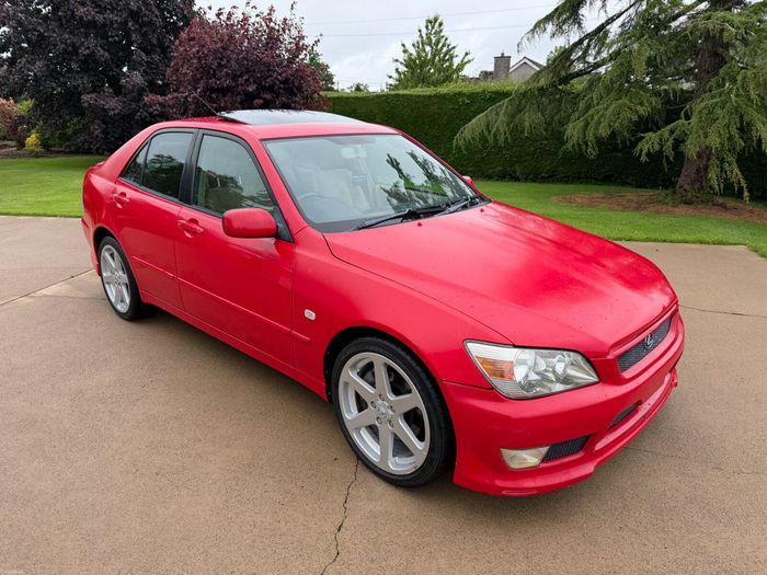 Lexus IS 2005