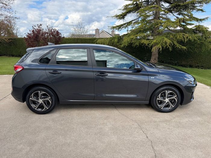 Hyundai i30 2021