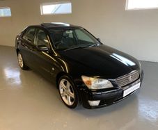 Lexus IS 2005