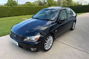 Lexus IS 2005