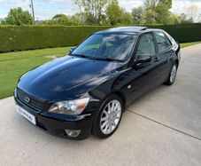 Lexus IS 2005