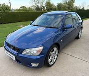 Lexus IS 2003