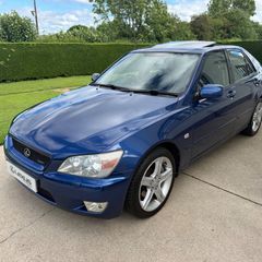Lexus IS 2003