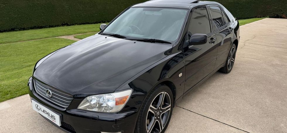 Lexus IS 2001