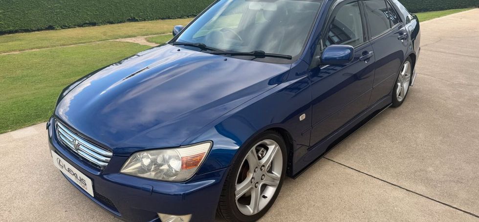 Lexus IS 1999