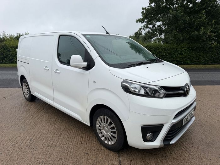 Toyota Proace 2017