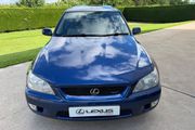 Lexus IS 2003