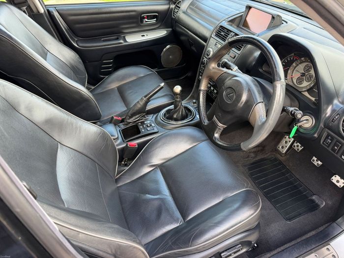 Lexus IS 2005