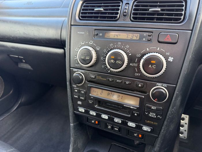 Lexus IS 2005