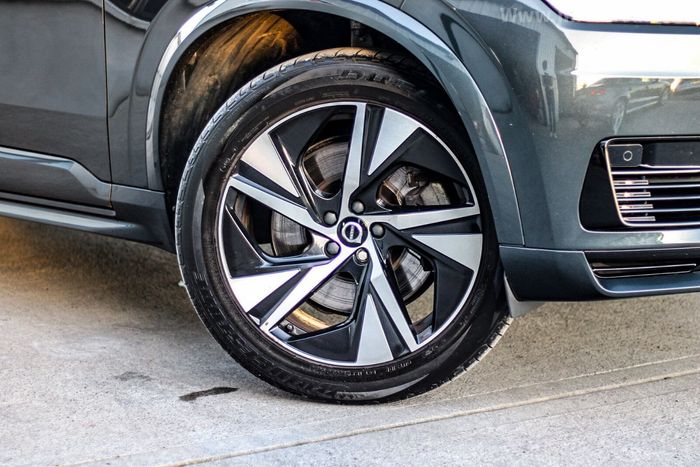 Volvo XC90 2021