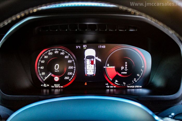 Volvo XC90 2021