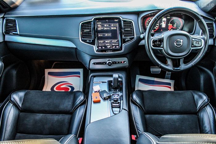 Volvo XC90 2021