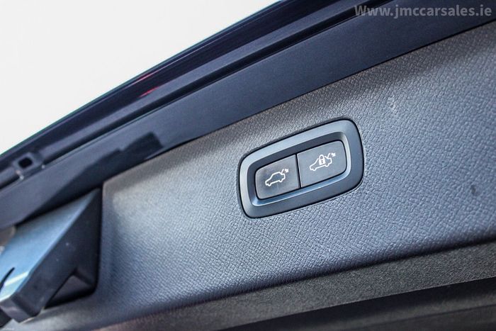 Volvo XC90 2021