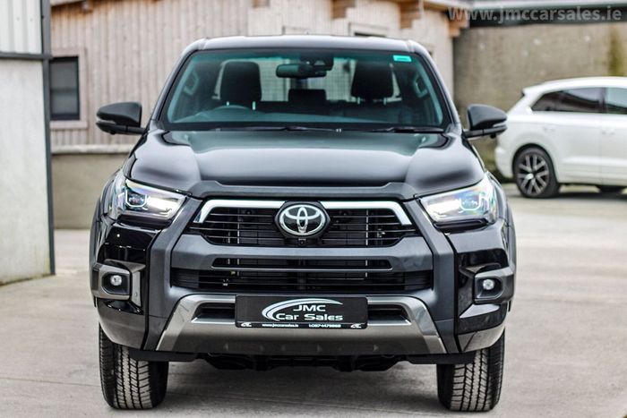 Toyota HiLux 2026