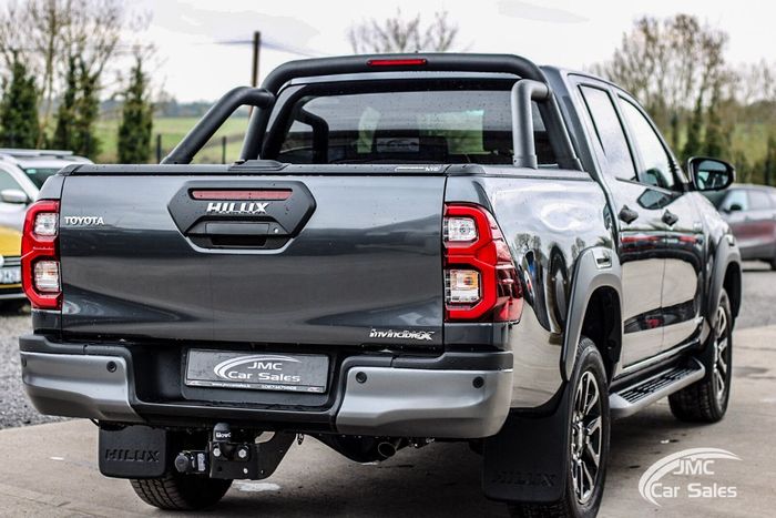 Toyota HiLux 2026