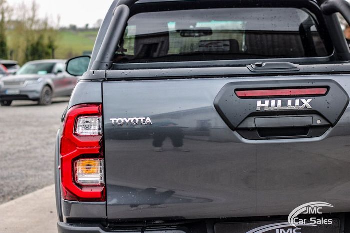 Toyota HiLux 2026