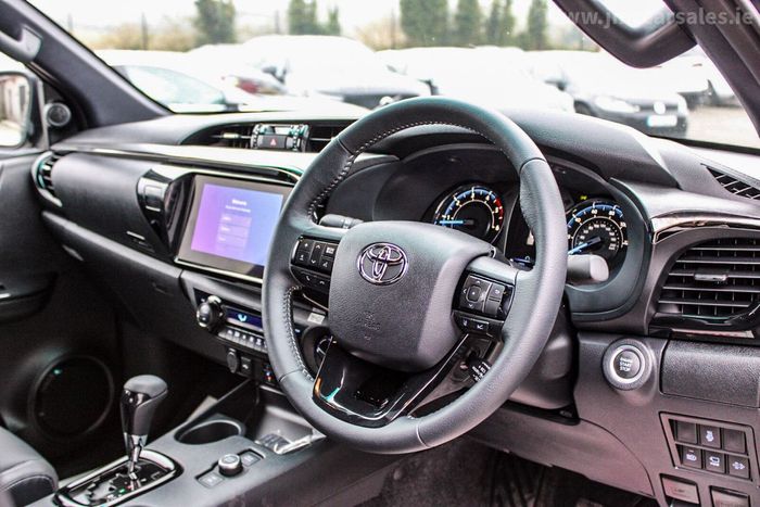 Toyota HiLux 2026